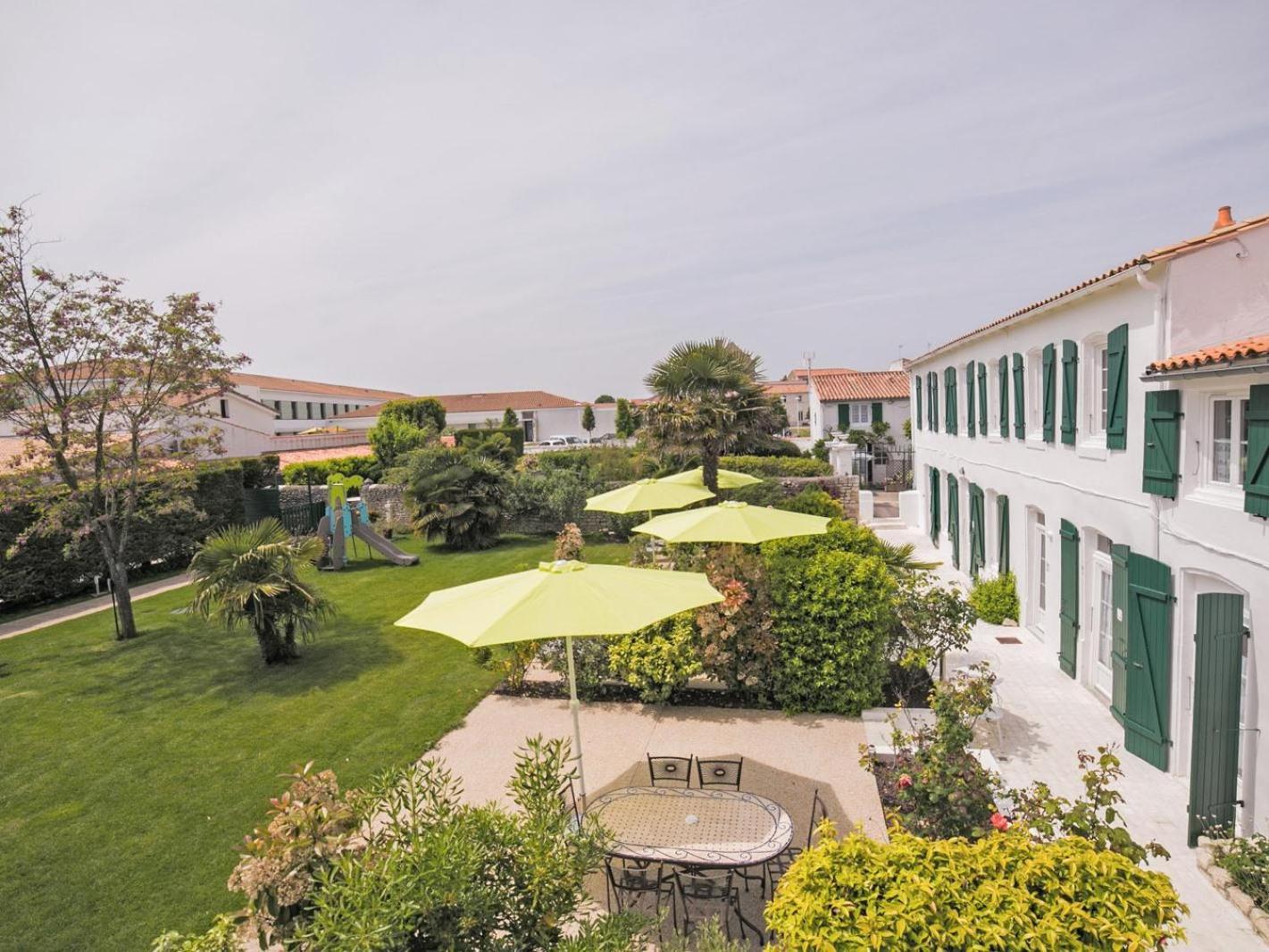 Locations De Vacances Le Clos Rhea Сен-Мартен-де-Ре Номер фото